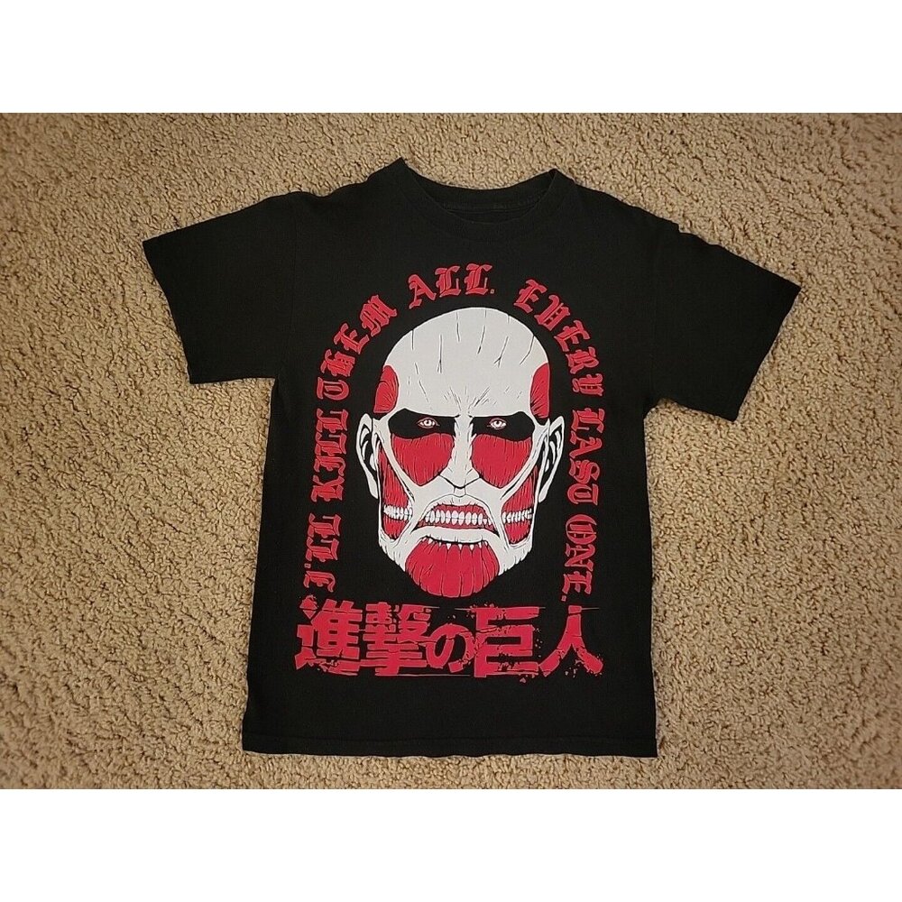 Attack on Titan Colossal Titan T-Shirt Size S Graphic Manga Shirt Crunchyroll